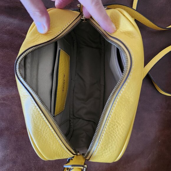 J.Crew Signet Bag Italian Leather Crossbody - Picture 10 of 11